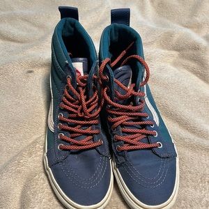 All-Weather Vans size 8 ACCEPTING OFFERS ✨